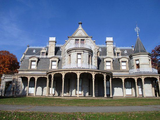 Lockwood Mathews Mansion Museum